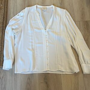 Sézane Talli v-neck long sleeve blouse in white, size 14
